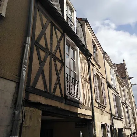 Du Clos Des Carmes דירה פואטייה